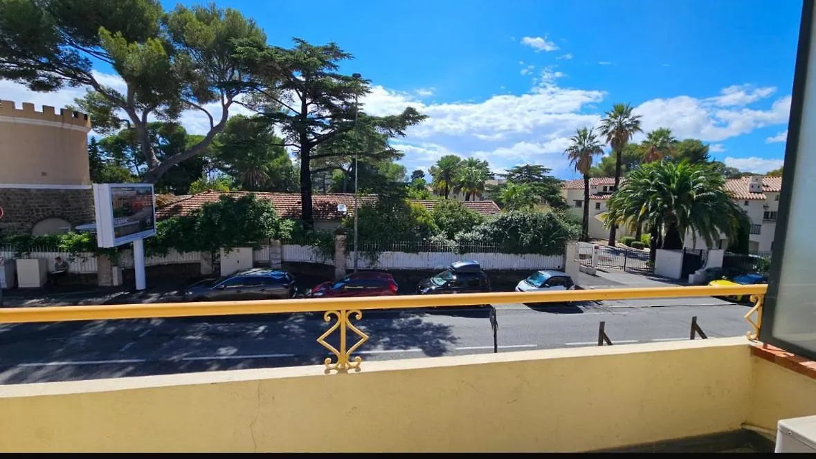 L'Etoile A Deux Pas De La Mer Boulouris-sur-Mer Apartamento